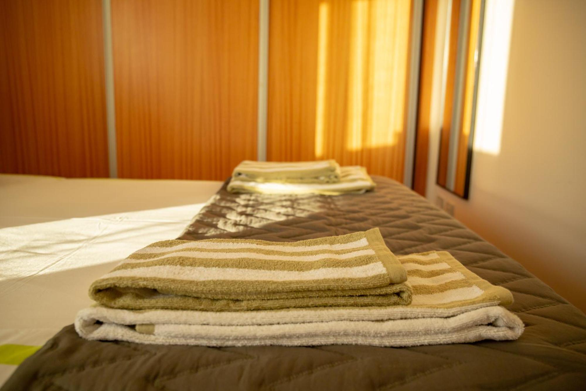 Francos Relaxing Apartment By The Metro Porto Bagian luar foto